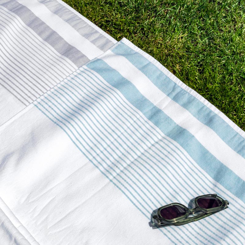 Embrace Luxury and Versatility with Leruum Peshtemal Towels