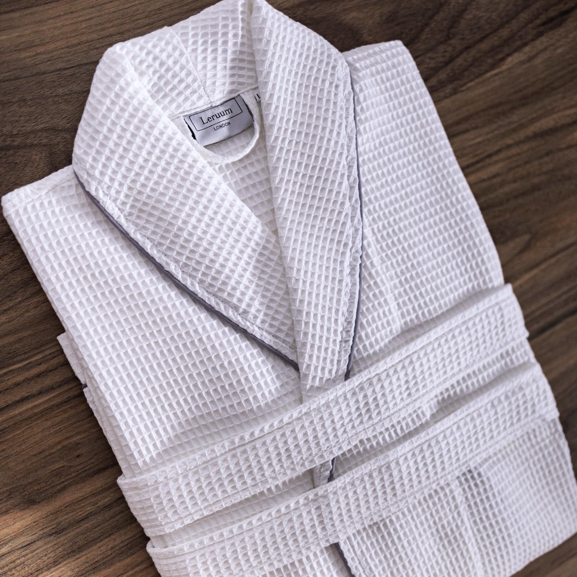unisex white cotton waffle hotel spa robe dressing gown bathrobes