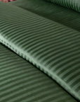 Drap plat une pièce en satin de coton à rayures vertes 100 %
