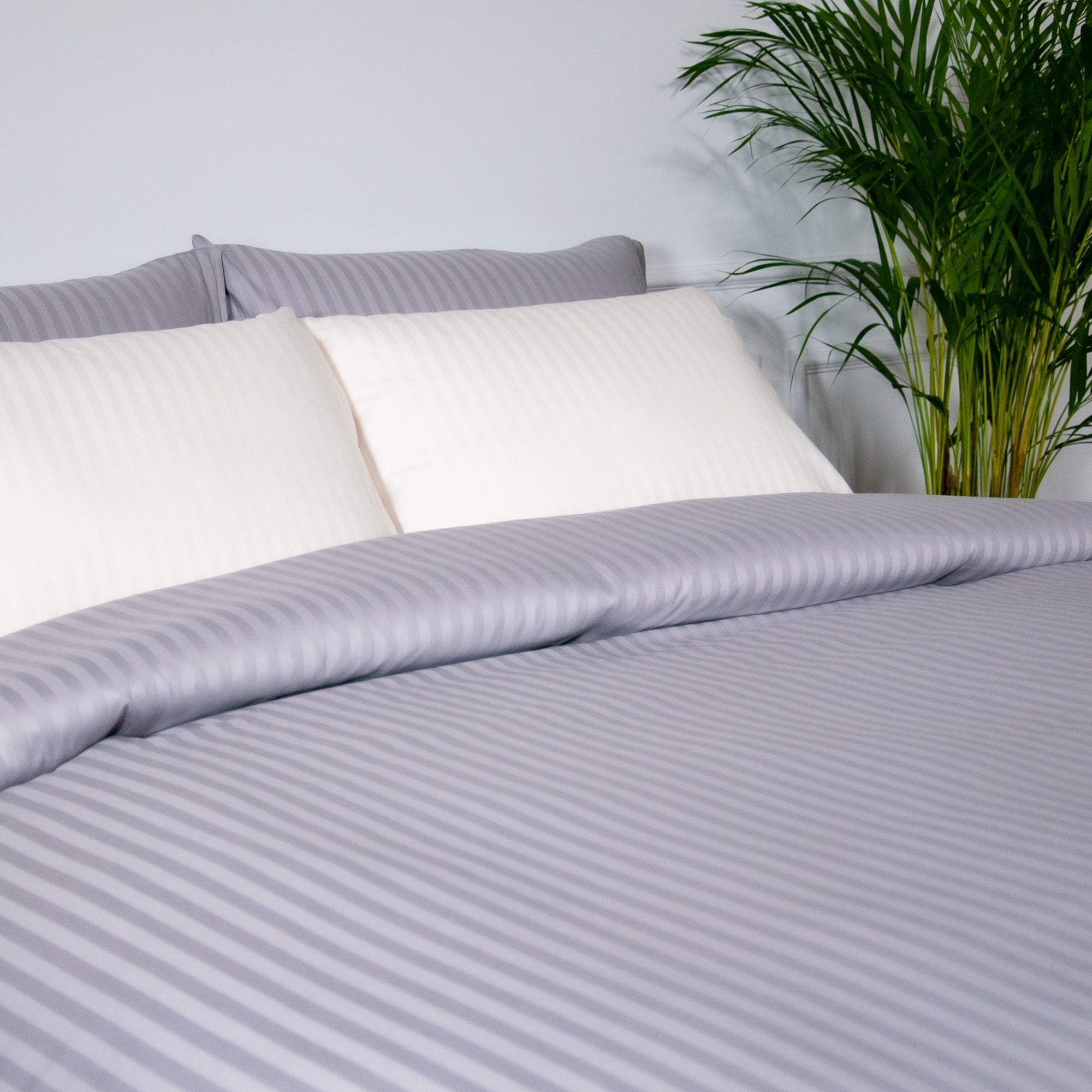 Housse de couette une pièce en satin de coton 100 % rayé gris