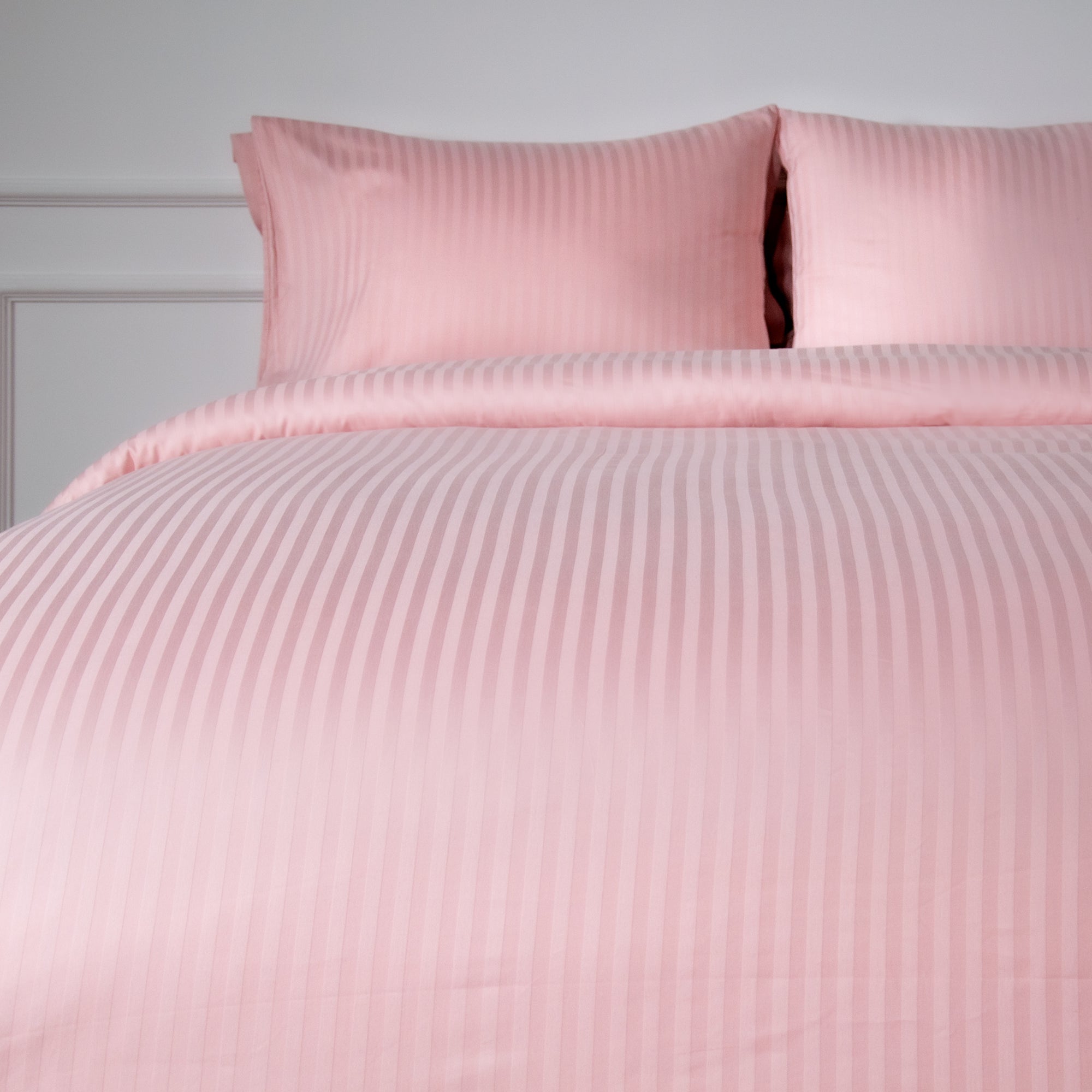 Housse de couette One Piece en satin de coton à rayures blush 100 %