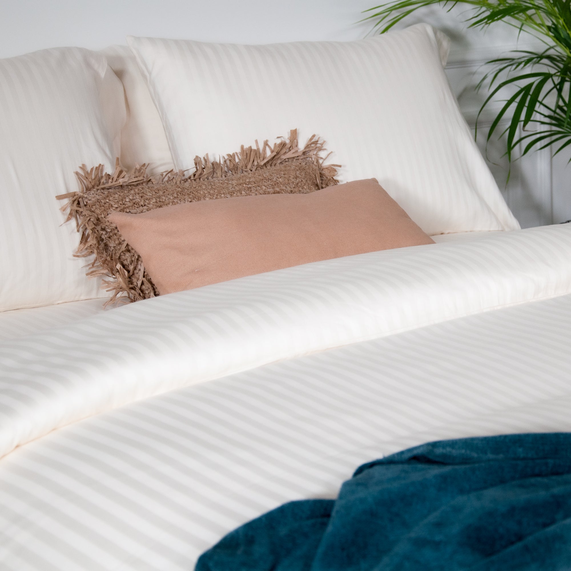 Housse de couette une pièce en satin de coton 100 % rayé blanc perle