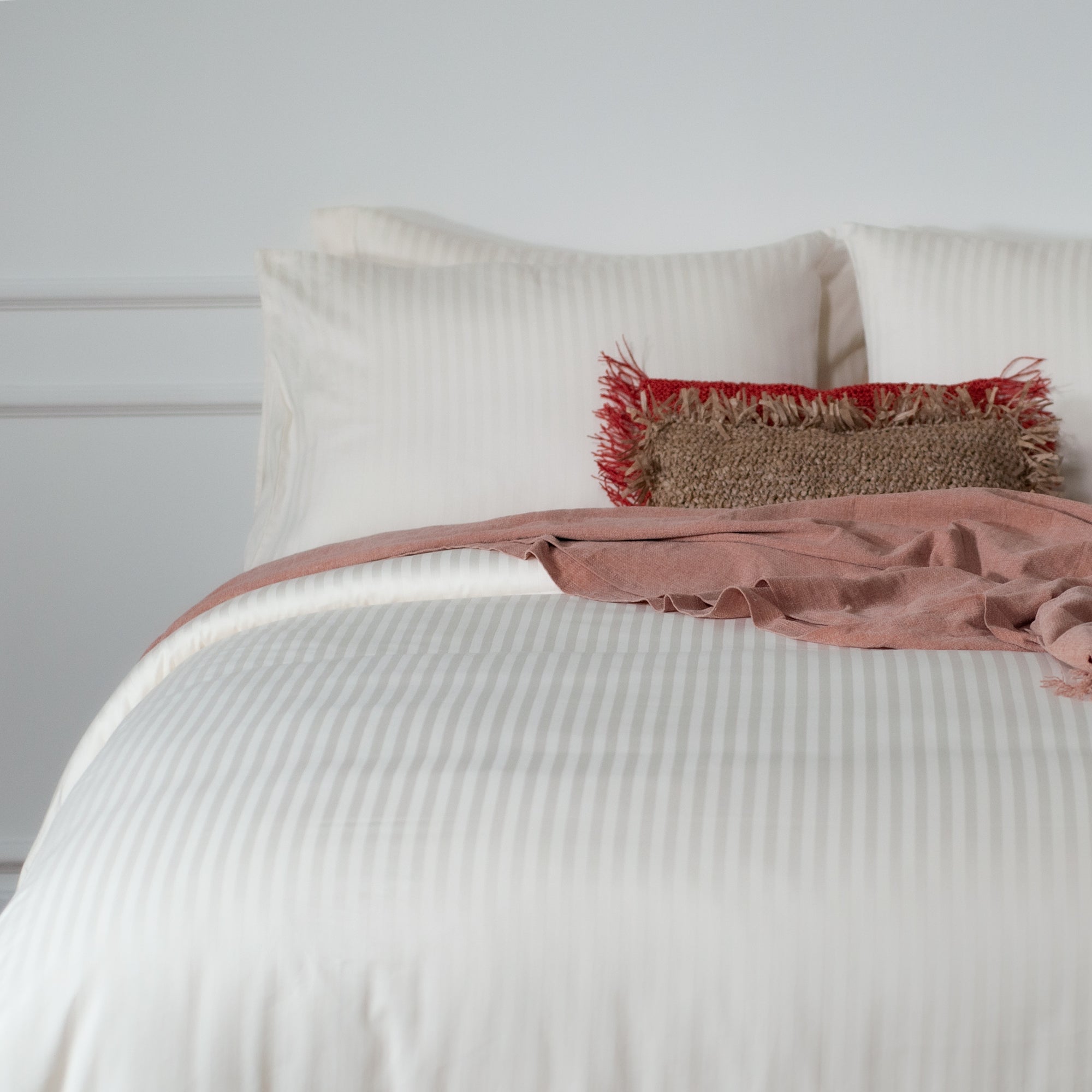 Housse de couette une pièce en satin de coton 100 % rayé blanc perle