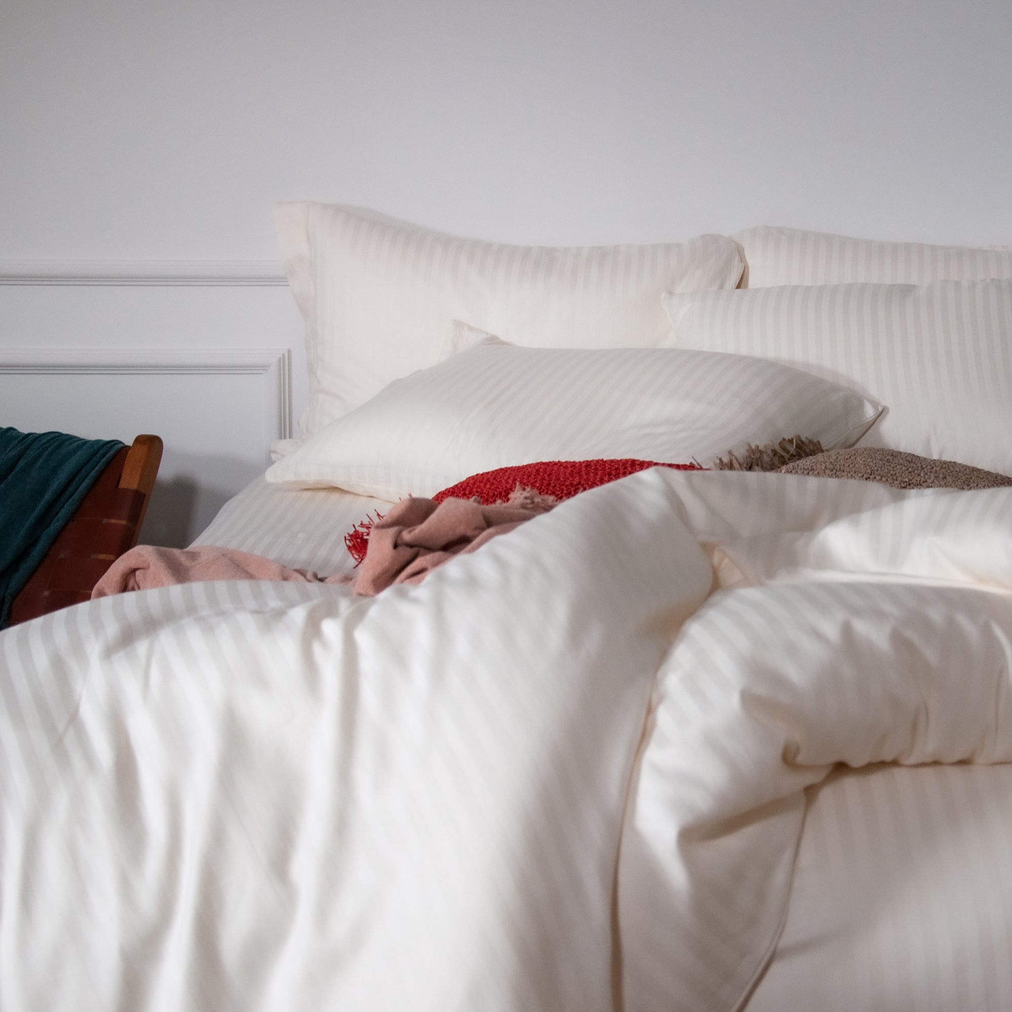 Housse de couette une pièce en satin de coton 100 % rayé blanc perle