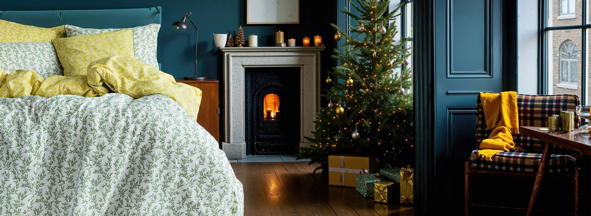 Halloween collection banner with festive pumpkins, bats, and autumn-themed decorations.