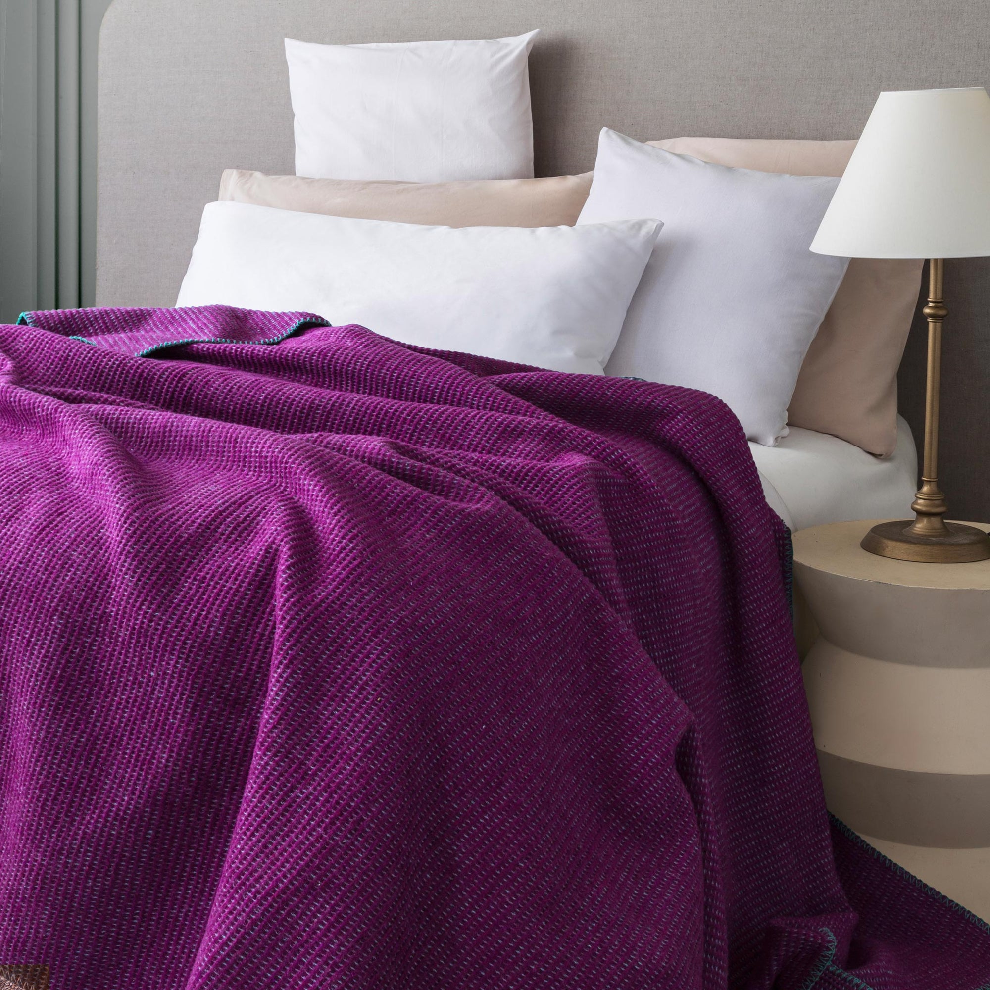 Couvre-lit de couverture de canapé super doux et chaud rose fuchsia recyclé