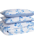 Ein Paar Sevilla Blue Floral Standard-Kissenbezüge aus 100 % Baumwolle
