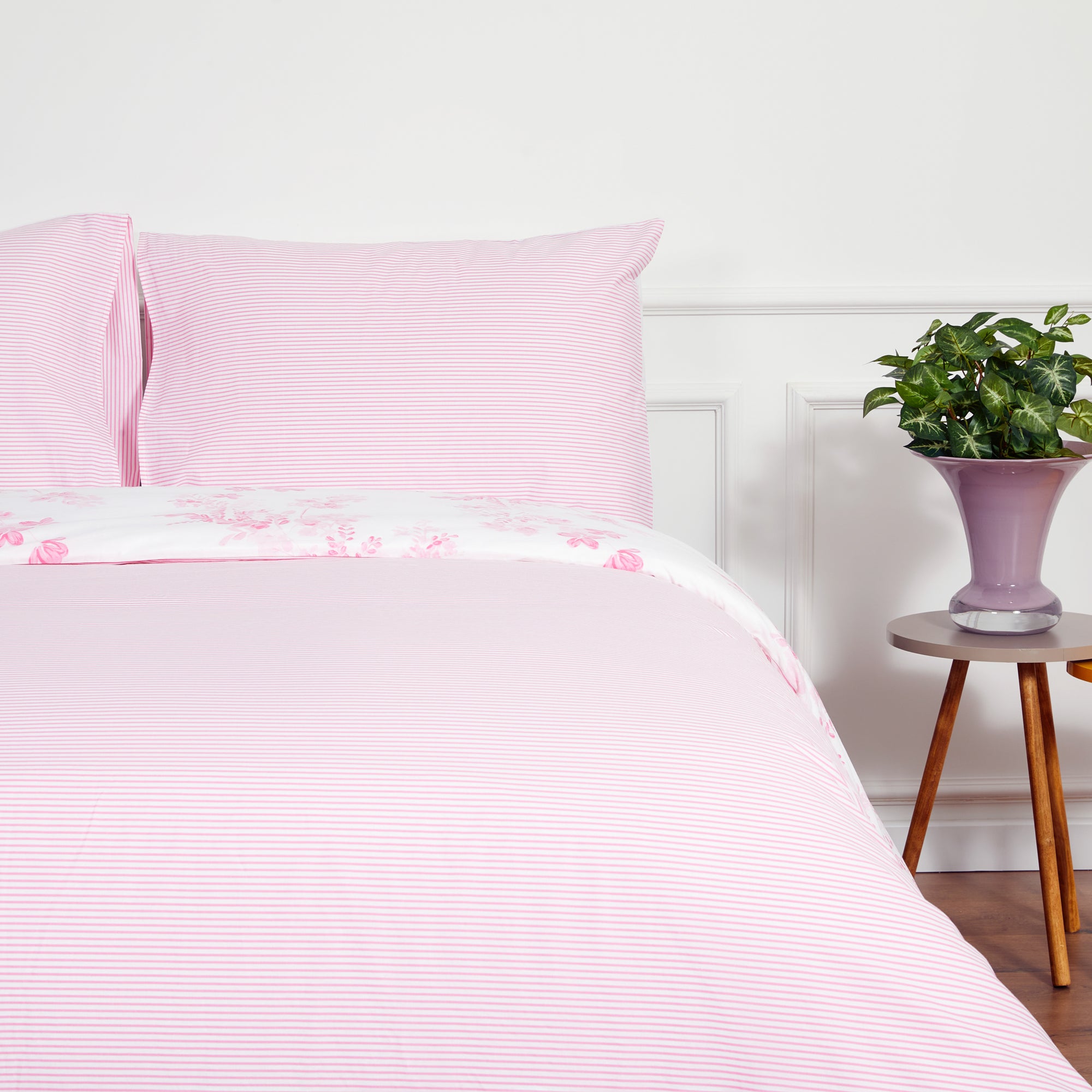 Bettwäsche-Set Sevilla mit rosa Blumenmuster aus Baumwolle