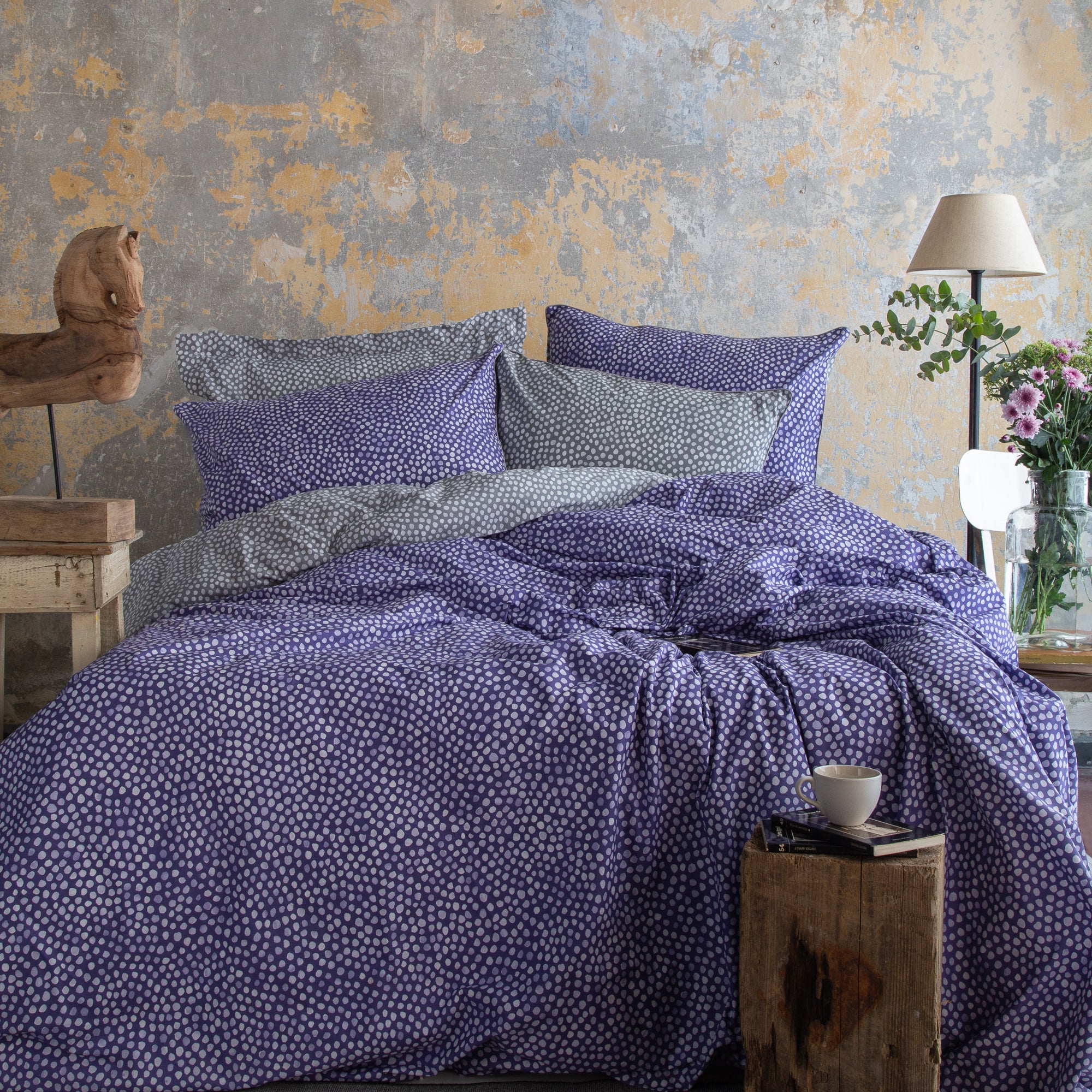 Parure de lit avec housse de couette en coton à pois violet et gris